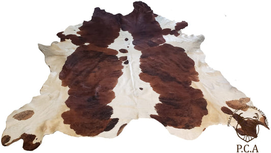 Tapete de piel café con blanco